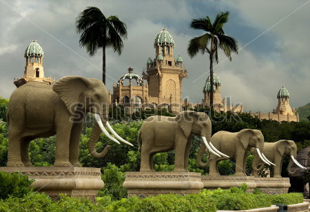 

Фотообои Сhameleons Слоны, пальмы (149194160)