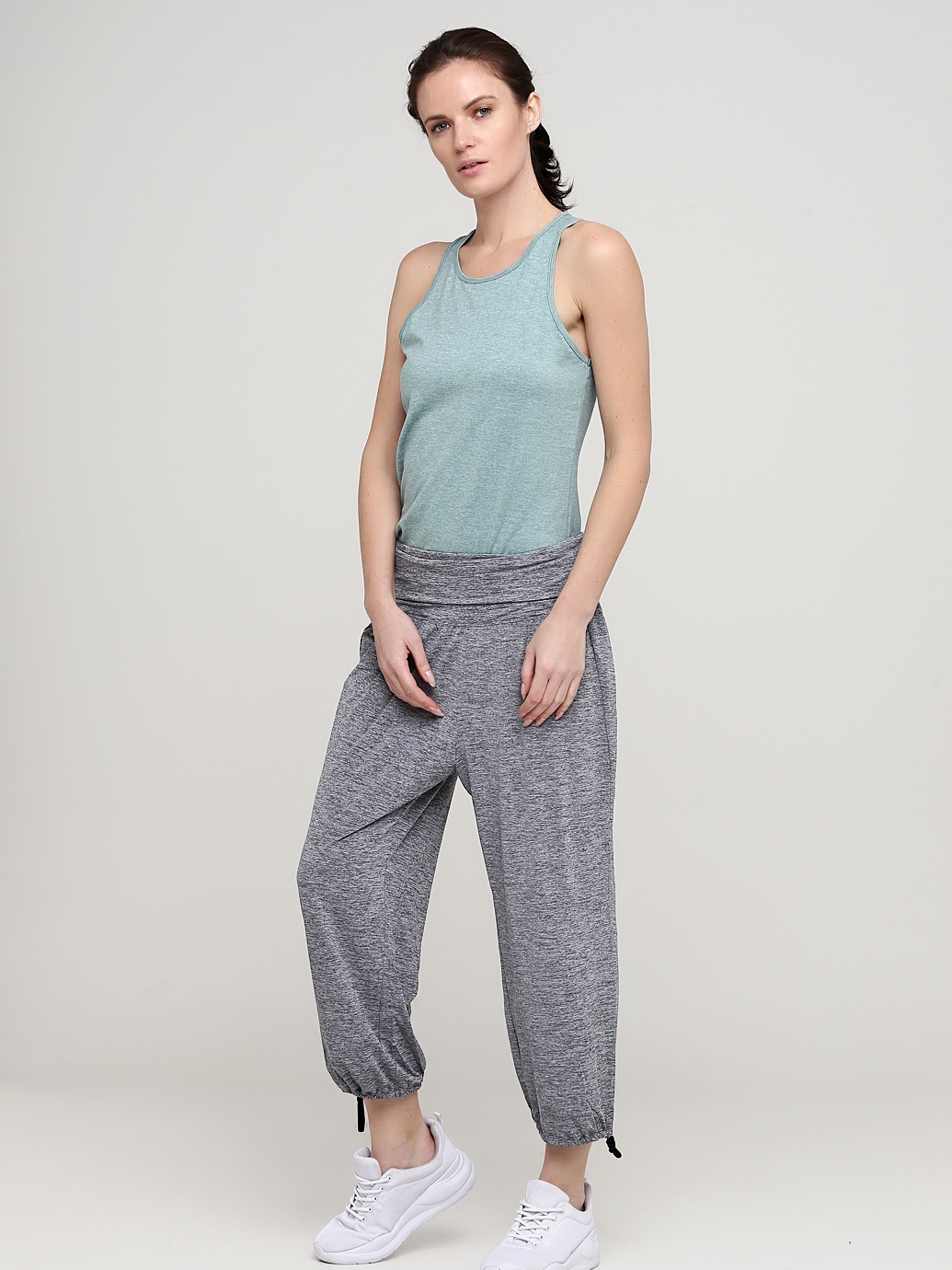 

Спортивные штаны H&M 0484180_резинка XS Серые