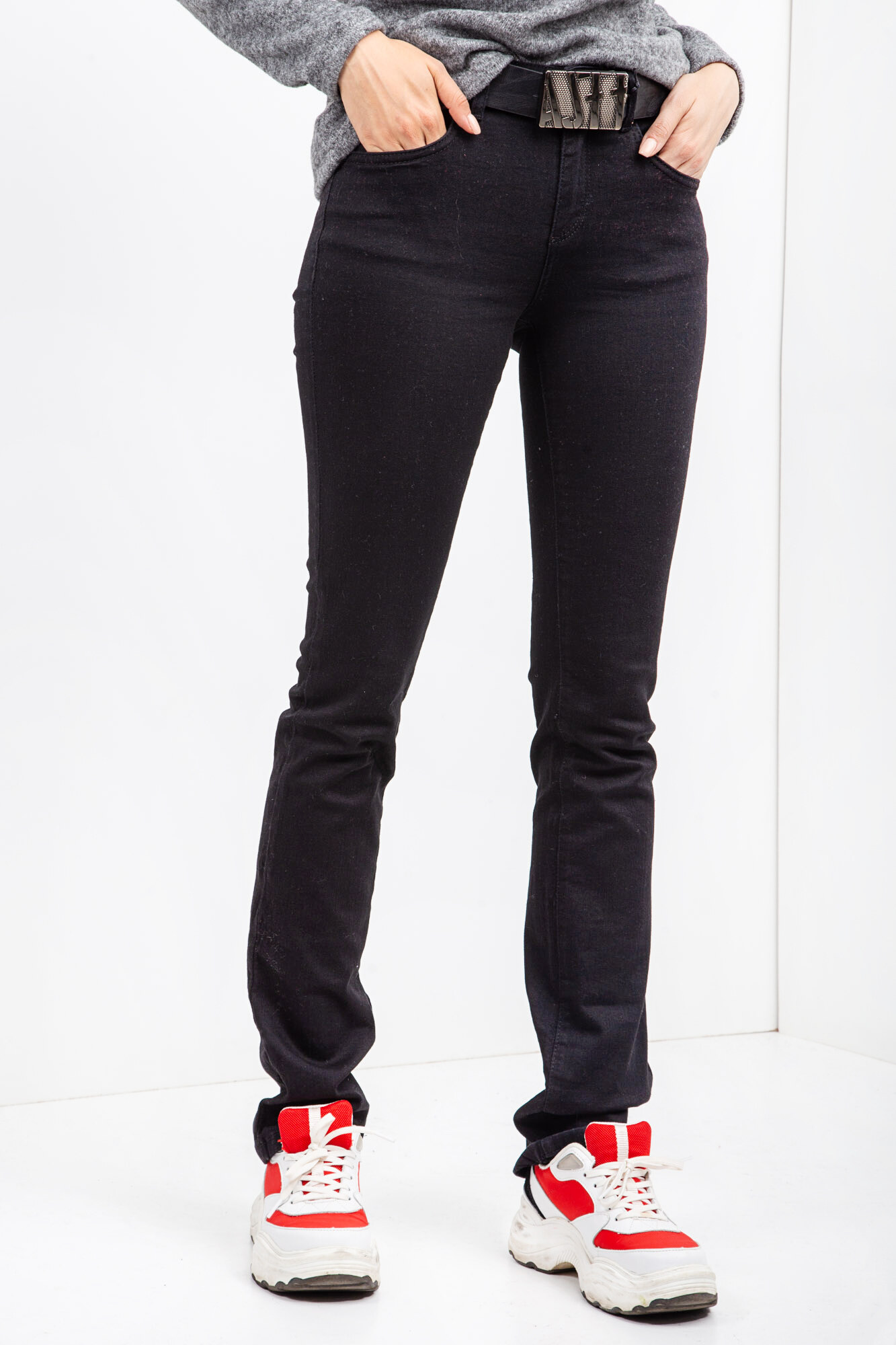 

Джинсы Denim женские 27 Черный