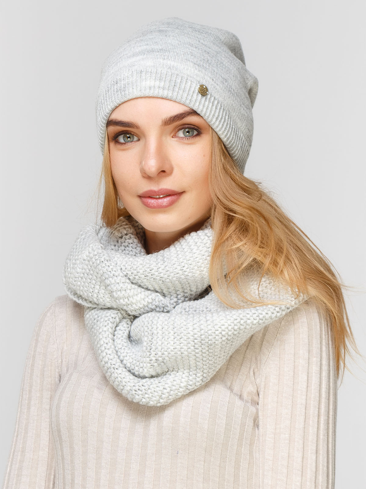 

Комплект: шапка и шарф-снуд Fashion Star 54-60 Дым 6600415