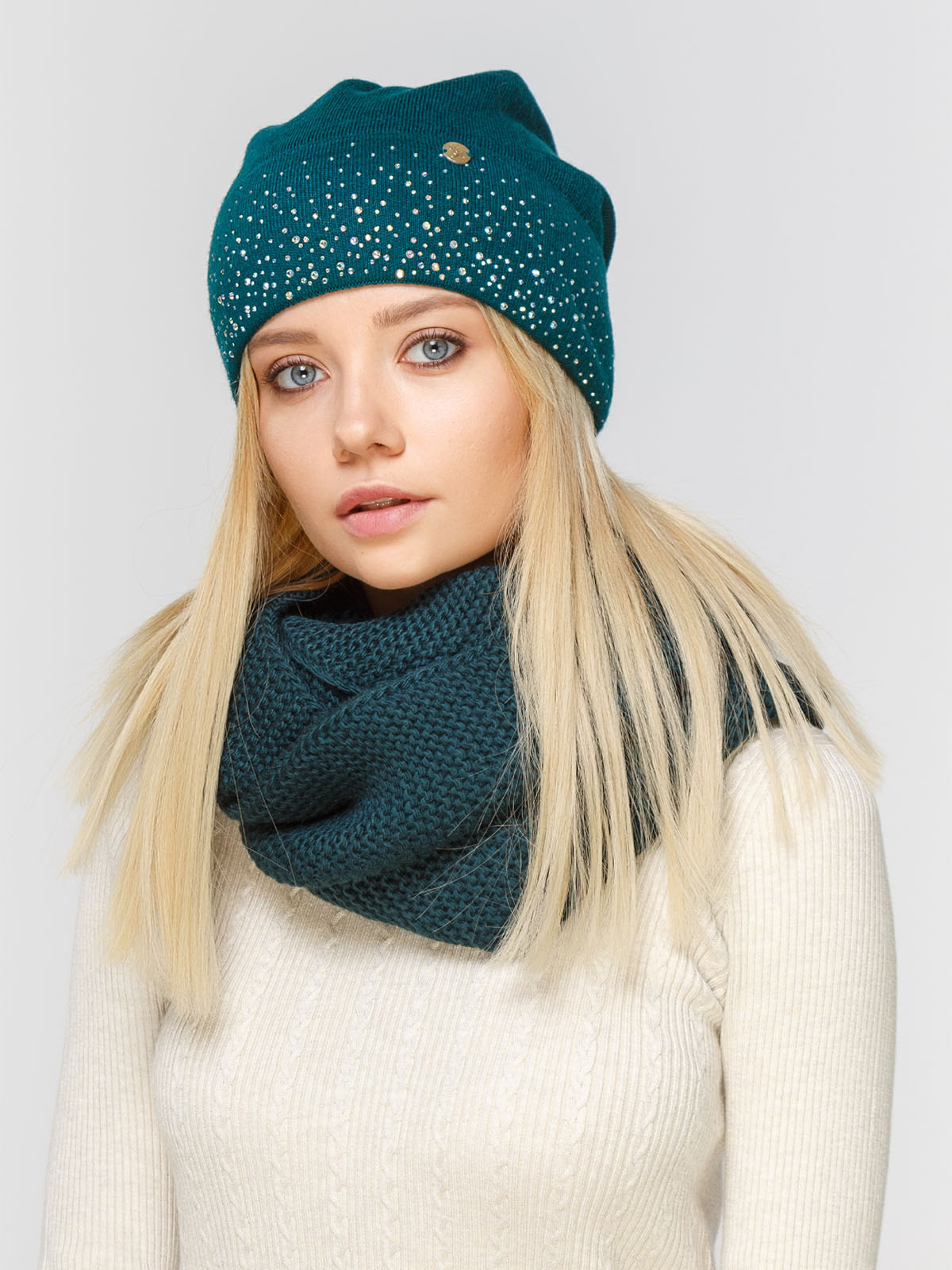 

Комплект: шапка и шарф-снуд Fashion Star 54-60 Зелёный 6600434