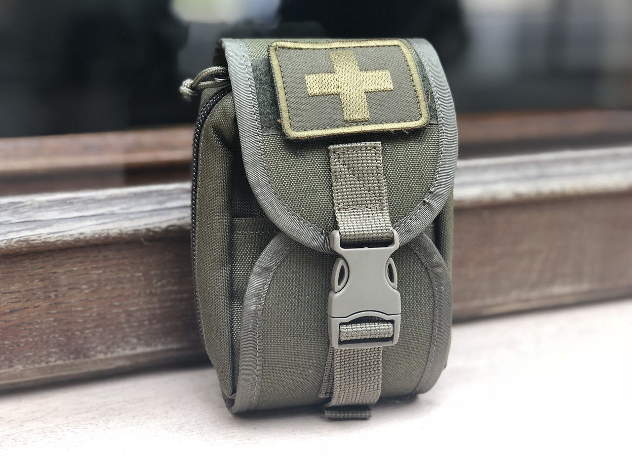 

Подсумок Боец отрывная аптечка Olive