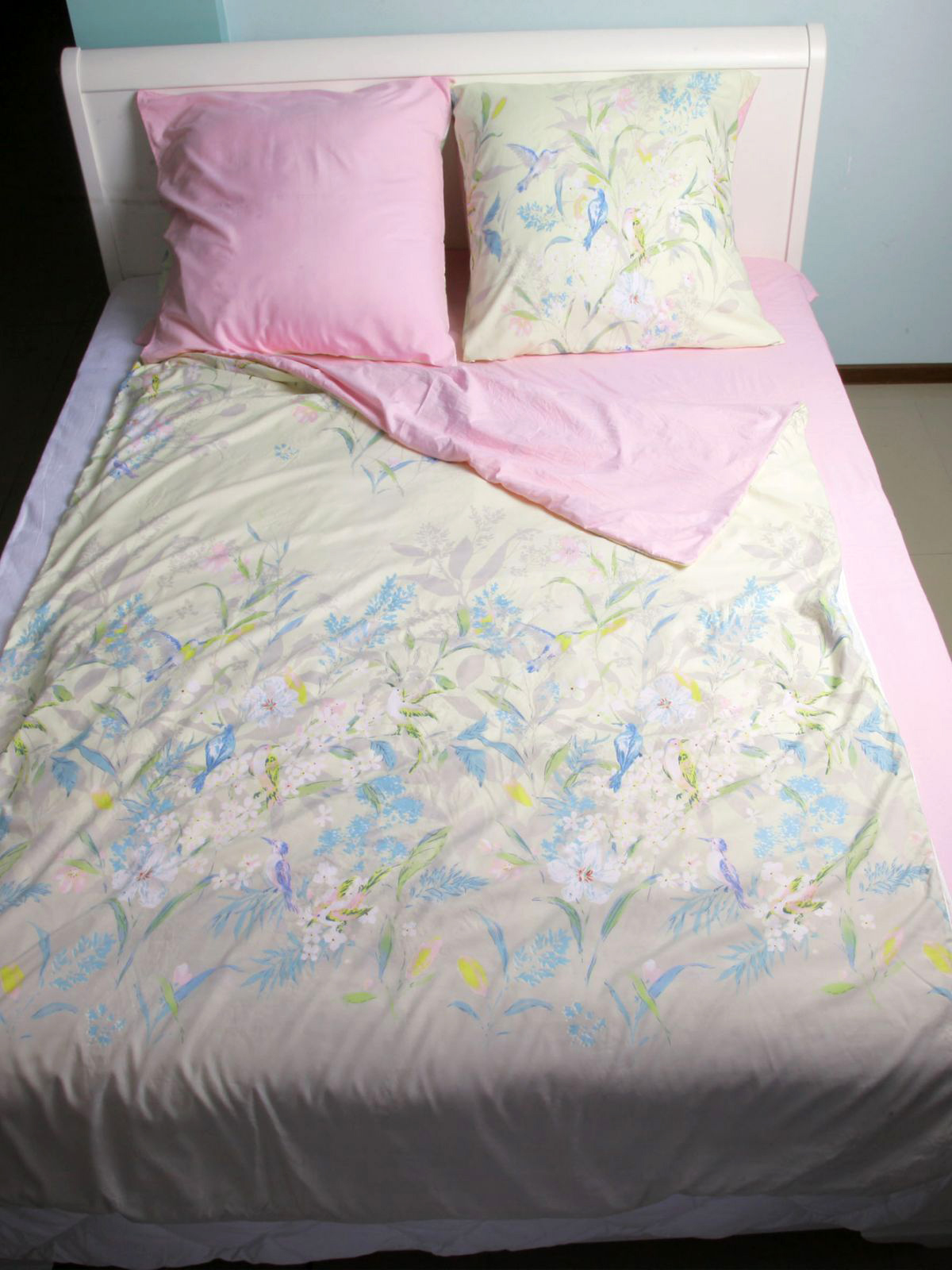 

Комплект постельного белья ТЕП Washed Cotton Light Колибри 200x215