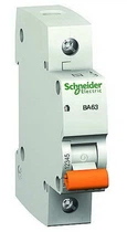 Автомат 1П 32А З Schneider Electric ВА63 11206 "Домовик"