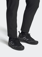 Чоловічі кросівки для треккінгу Adidas Terrex Swift Solo 2 GZ0331 42.5 (8.5UK) 27 см Чорні (4064055908854) - зображення 3