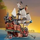 Zestaw LEGO Creator Statek piracki 1260 elementów (31109) - obraz 6