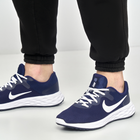 Buty do biegania męskie z amortyzacją Nike Revolution 6 Next Nature DC3728-401 46 (12US) 30 cm Ciemnogranatowe (195243075707) - obraz 2