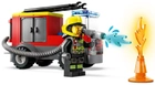 Zestaw klocków LEGO City Remiza strażacka i wóz strażacki 153 elementy (60375) - obraz 3