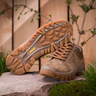 Берцы ботинки тактическая обувь кроссовки облегченные натуральная гидрофобная кожа усиленная пятка и носок Койот 44 (30 см) - изображение 7