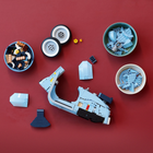 Zestaw klocków LEGO Creator Expert Vespa 1106 elementów (10298) - obraz 7