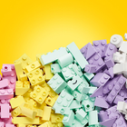 Zestaw klocków LEGO Classic Kreatywna zabawa pastelowymi kolorami 333 elementy (11028) - obraz 3