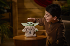 Zabawka interaktywna Hasbro Gwiezdne wojny: Mandalorianin Baby Yoda (F1119) (331364956) - obraz 8