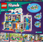 Zestaw klocków LEGO Friends Centrum sportowe 832 elementy (41744) - obraz 10