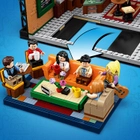 Zestaw LEGO Ideas Centralna kawiarnia 1070 elementów (21319) - obraz 6