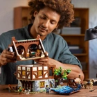 Конструктор LEGO Ideas Середньовічна кузня 2164 деталі (21325) (5702016911985) - зображення 3