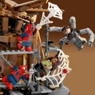Zestaw klocków Lego Marvel Ultimate Fighting Spider-Man 900 części (76261) - obraz 6