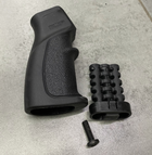 Рукоятка пистолетная прорезиненная для AR15 DLG TACTICAL (DLG-106), цвет Койот, с отсеком для батареек - изображение 12