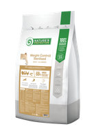 Сухий корм для стерилізованих собак Nature's Protection Weight Control Sterilised Adult all breeds