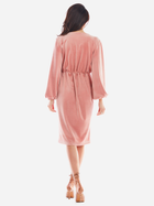 Плаття на запах жіноче Awama A406 292245 L Рожеве (5902360545755) - зображення 2