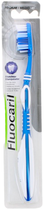 Szczoteczka do zębów Fluocaril Toothbrush Whitening 40 Medium (8470001642615) - obraz 1