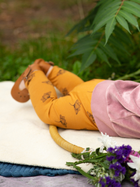 Spodnie dziecięce Pinokio Magic Vibes Leggings 116 cm Yellow (5901033296178) - obraz 3