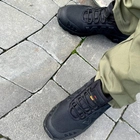 Чоловічі Кросівки з пресованої шкіри чорні / Зручне Взуття Magnum з водонепроникним просоченням розмір 44 - зображення 3
