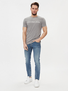 Koszulka męska bawełniana Calvin Klein Jeans J30J322552-P2D M Szara (8719856760533) - obraz 3