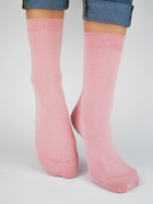 Жіночі шкарпетки Noviti SB011-W-04 39-42 Брудно-рожеві (5905204303788) - зображення 1