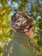 Військова шапка під шолом на флісі 260г/м Піксель. Розмір 58-59 - зображення 4