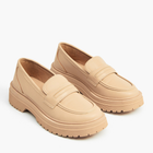 Loafersy damskie Cropp 6213M-80X 36 Beżowe (9123456789006) - obraz 2