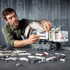 Zestaw klocków Lego Technic Koparka Liebherr R 9800 4108 części (42100) - obraz 3