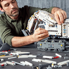 Zestaw klocków Lego Technic Koparka Liebherr R 9800 4108 części (42100) - obraz 4