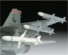 Zmontowana replika modelu Revell US Air Force 75th Anniversary Gift Set 250 szt (4009803056708) - obraz 16