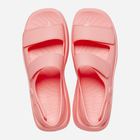 Sandały damskie na platformie Crocs Skyline Sandal W CR208183-GUAV 36-37 (W6) 22 cm Różowe (196265340910) - obraz 4