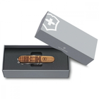 Швейцарський ніж Victorinox COMPANION Wood Swiss Spirit LE 2023 91мм/13 функцій, горіхові накладки - зображення 3