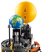 Zestaw klocków Lego Technic Planeta Ziemia i Księżyc na orbicie 526 elementów (42179) - obraz 4