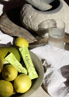 Харчова добавка Wellexir Glow Beauty Drink Lemonade 30 саше (5714720931050) - зображення 3