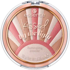Rozświetlacze Essence Cosmetics Kissed By The Light Polvos Iluminadores 01-Star Kissed 10 g (4059729360908) - obraz 1