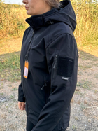 Тактична куртка чорна COMBAT софтшелл Softshell чорна для жінок S M - зображення 6