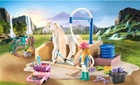 Zestaw do zabawy Playmobil Horses of Waterfall Myjnia z Izabelą i Lionessom (4008789713544) - obraz 3