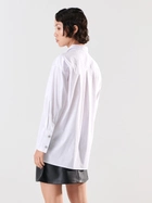 Koszula damska długa Sinsay 2828F-00X L Biała (5904116122920) - obraz 2
