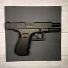 Стартовый пистолет Retay Arms Glock 17 + 20 патронов, Глок 17 под холостой патрон 9мм, Сигнальный, Шумовой - изображение 5