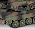 Prefabrykowany model repliki Revell Czołg Leopard 2 A6M+ poziom 5 skala 1:35 (4009803033426) - obraz 3