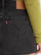 Spódnica jeansowa damska krótka Levi's Icon Skirt A4694-0000 26 Czarna (5401105466664) - obraz 6