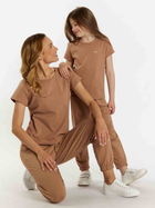 Дитяча футболка для дівчинки Tup Tup 101500-1070 122 см Світло-коричнева (5907744500191) - зображення 4