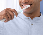 Szczoteczka elektryczna do zębów Oral-B iO Series 7 White Alabaster + TC (4210201302223) - obraz 6