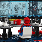Zestaw konstrukcyjny LEGO Super Heroes Marvel Atak na legowisko Spideya 466 elementów (76175) - obraz 7