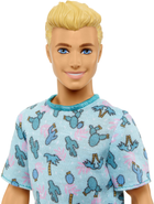 Lalka Barbie Ken Fashionistas Doll #211 With Blond Hair And Cactus Tee (HJT10) - obraz 3