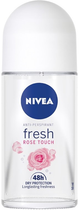 Zestaw Nivea You Got This Antyperspirant w kulce 50 ml + Żel pod prysznic 300 ml + Pomadka do ust 4.8 g + Pianka do twarzy 150 ml + Kosmetyczka (9005800363554) - obraz 4