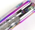 Кишеньковий ніж Boker Magnum Bondsman Rainbow (01SC943) - зображення 3